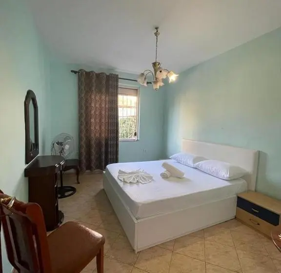 اتاق اکونومی, Neo Apartments