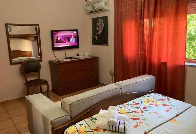 شقة غرفة نوم واحدة مزودة بشُرفة, Neo Apartments