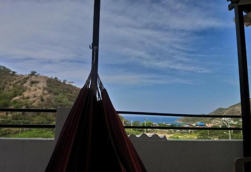 バルコニー付きスタンダードルーム, Hostal Casa Yhoanny