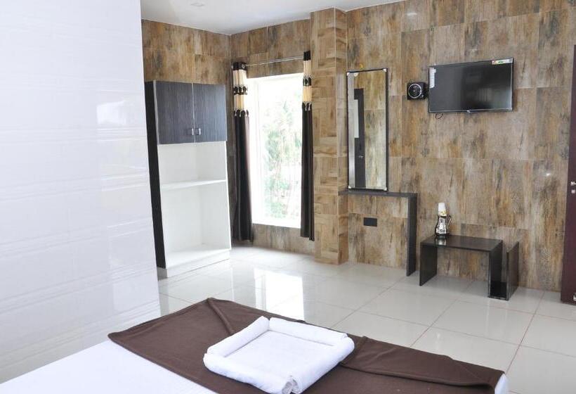 デラックスルーム, Saara