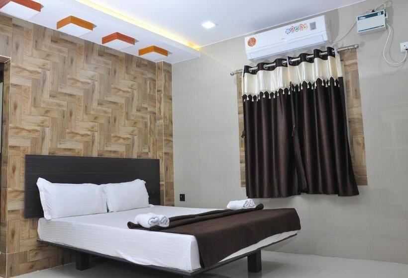 デラックスルーム, Saara