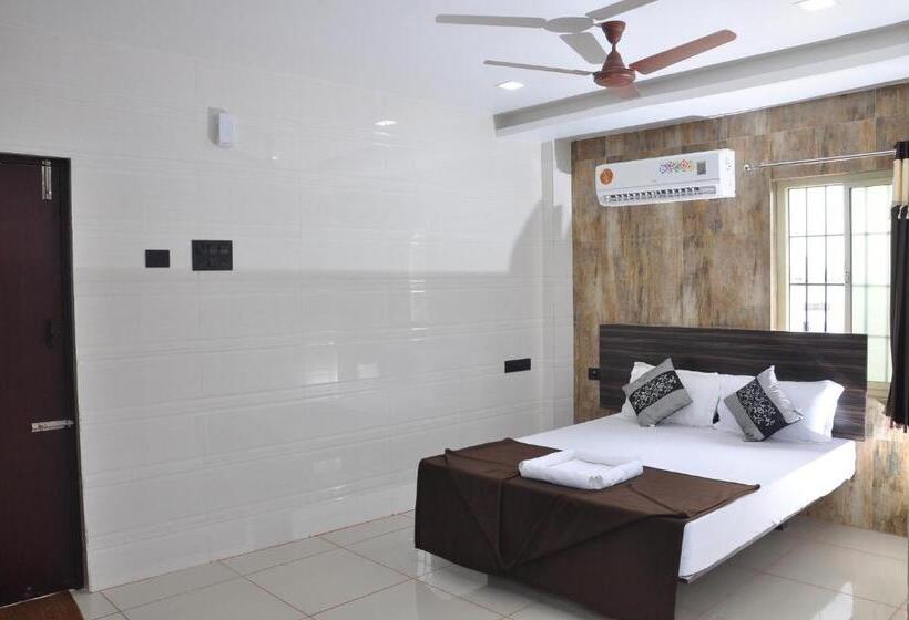 デラックスルーム, Saara