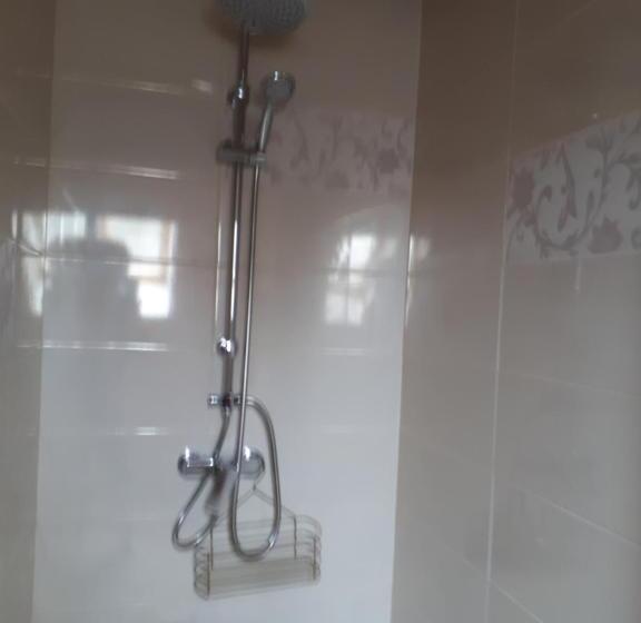 شقة غرفة نوم واحدة مزودة بشُرفة, Borbarátok Vendègház