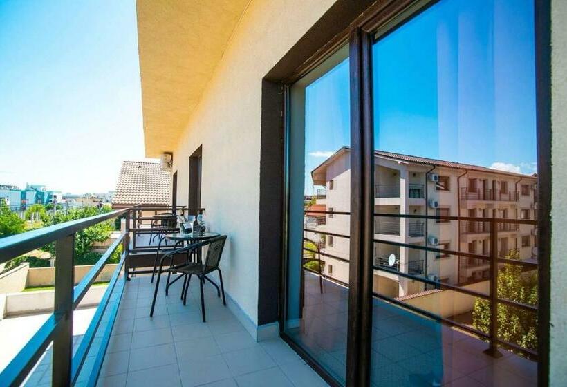 Номер Стандарт с Балконом, Casa Roma