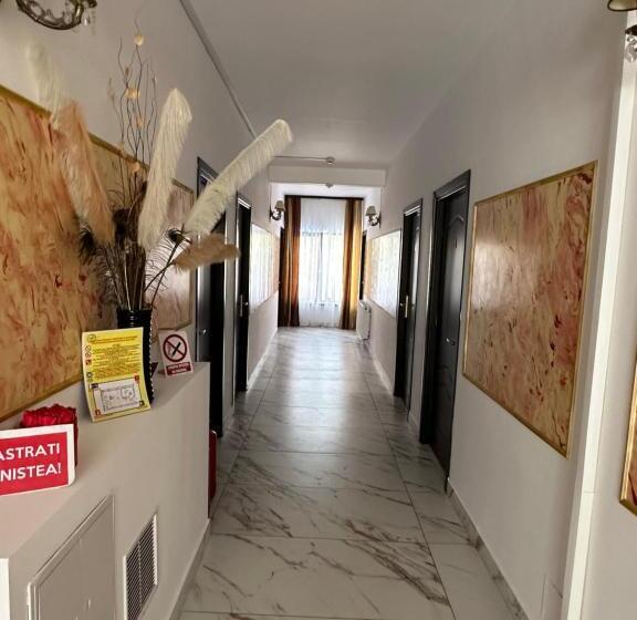 Номер Стандарт с Балконом, Casa Roma