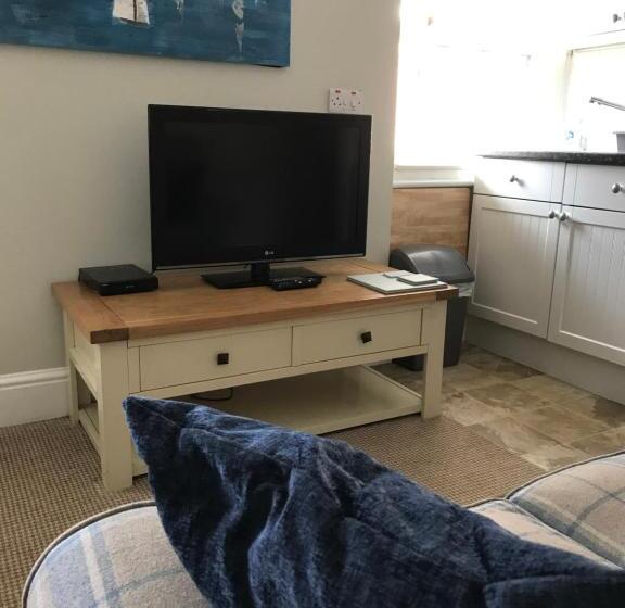 إستوديو قياسى, Elizabeth House