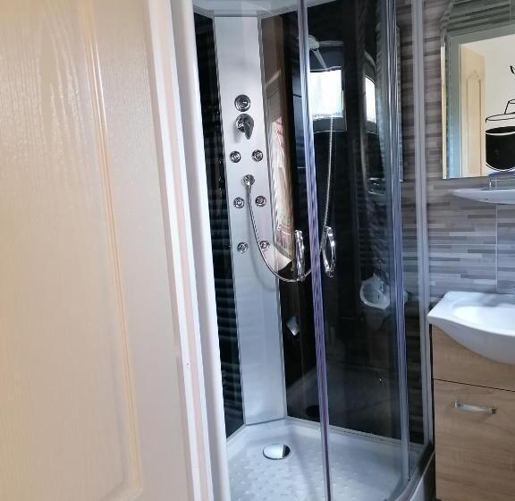 آپارتمان 1 خوابه همکف, Kata Vendégház