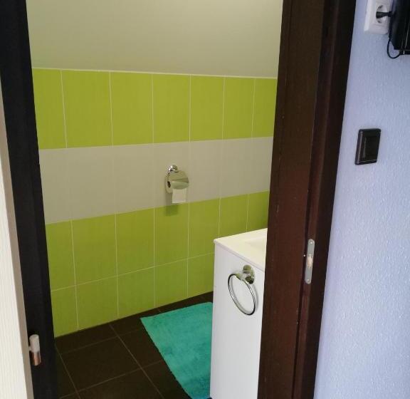 اتاق استاندارد با بالکن, Kata Vendégház