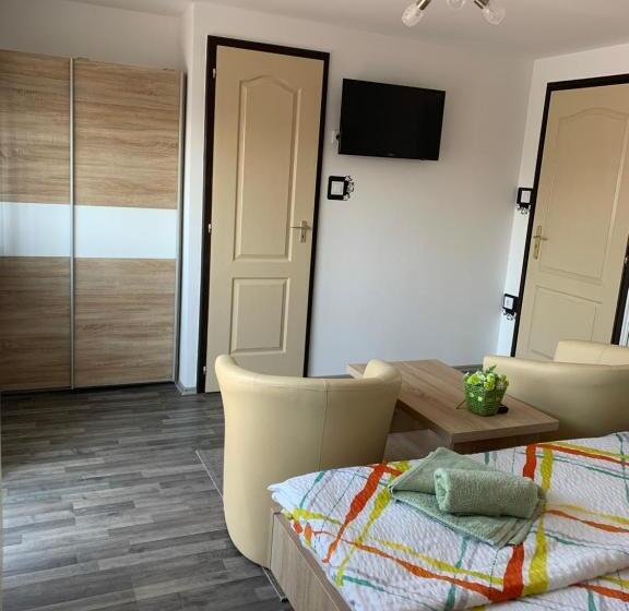 اتاق استاندارد با بالکن, Kata Vendégház