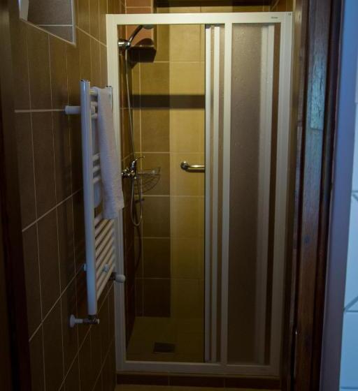 اتاق استاندارد سه نفره, Magdaléna Vendégház