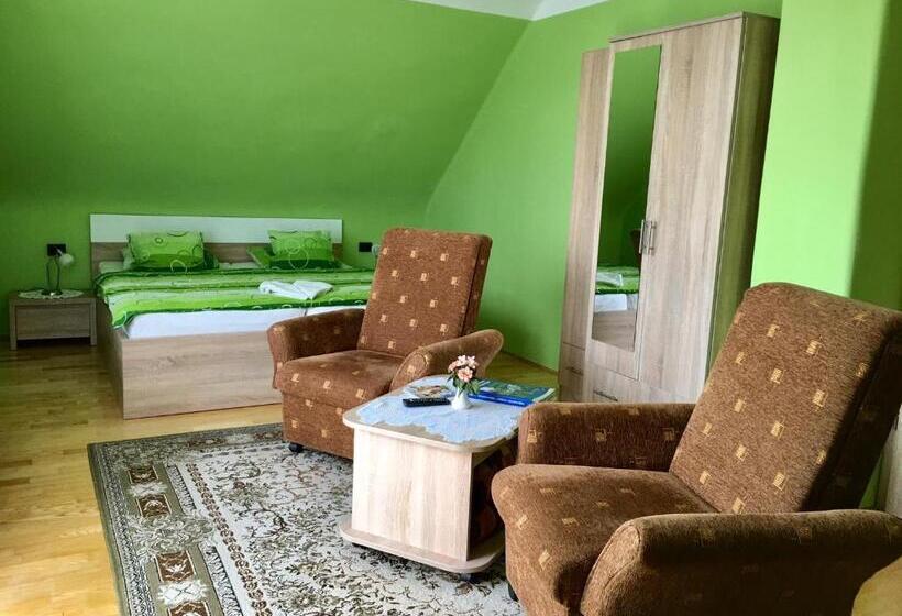 اتاق استاندارد, Németh Vendégház