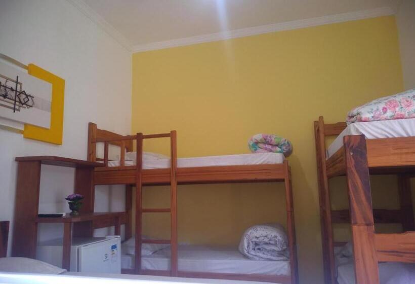 家庭间, Pousada Recanto Da Madá