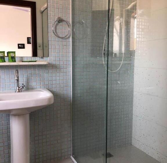 标准三人间, Viva Brasil Pousada