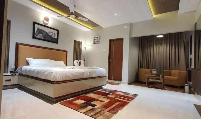 חדר סופריור, Friday Inn