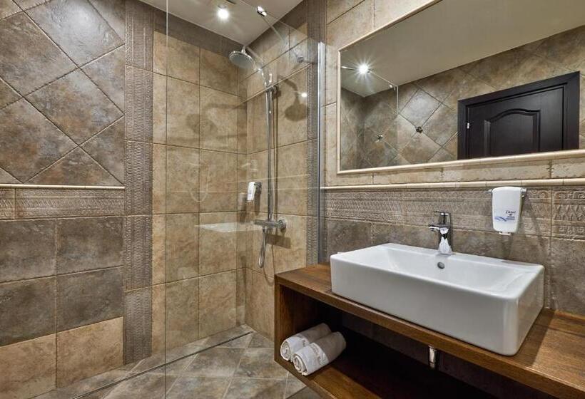 풀장 전망 스위트, Villa Arbanashki Han