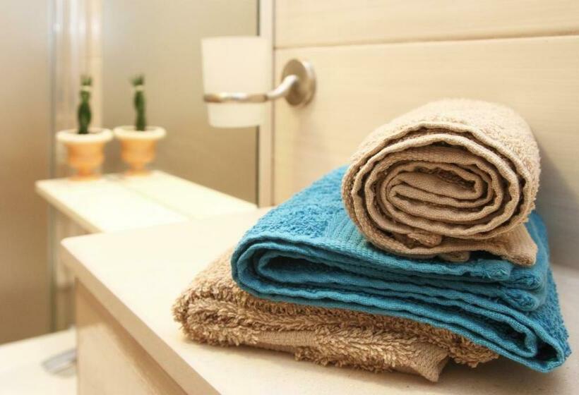 Standard-huone Puutarhanäkymä, Hortenzia House