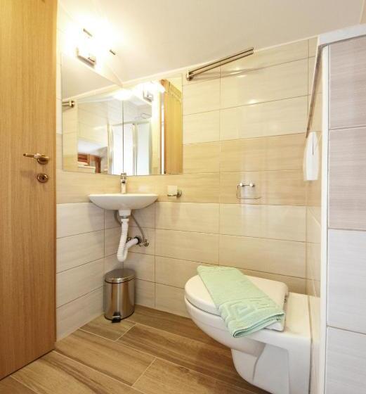 Standard-huone Vuoristonäkymä, Hortenzia House