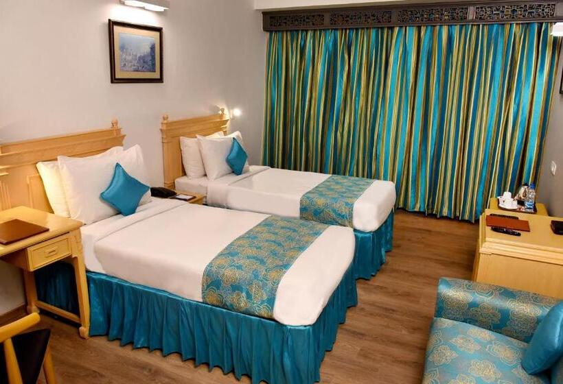 اتاق لوکس, Golden Parkk