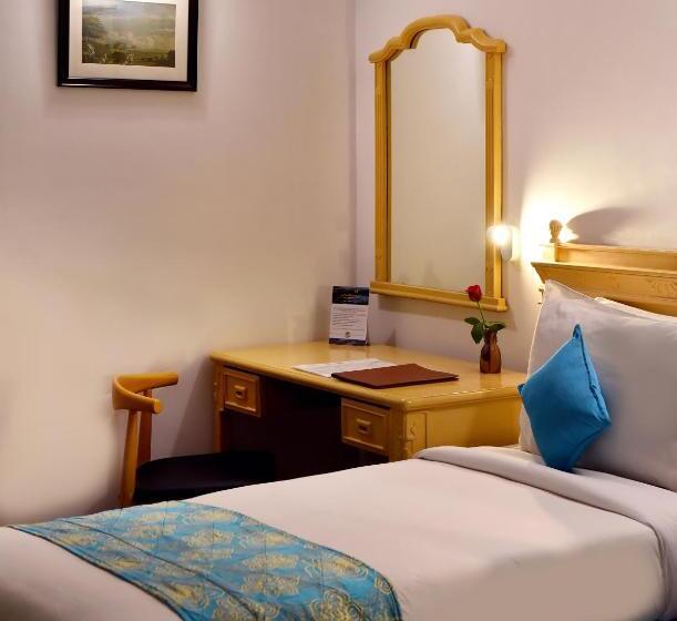 اتاق لوکس, Golden Parkk