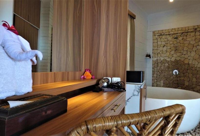 סוויטה אקזקיוטיב, Suite Ocean Blue