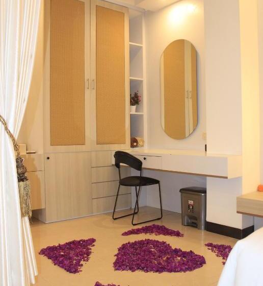 סוויטת ג'וניור נוף לים, Suite Ocean Blue