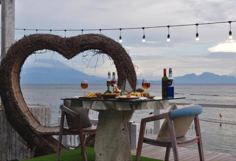 סוויטה אקזקיוטיב, Suite Ocean Blue