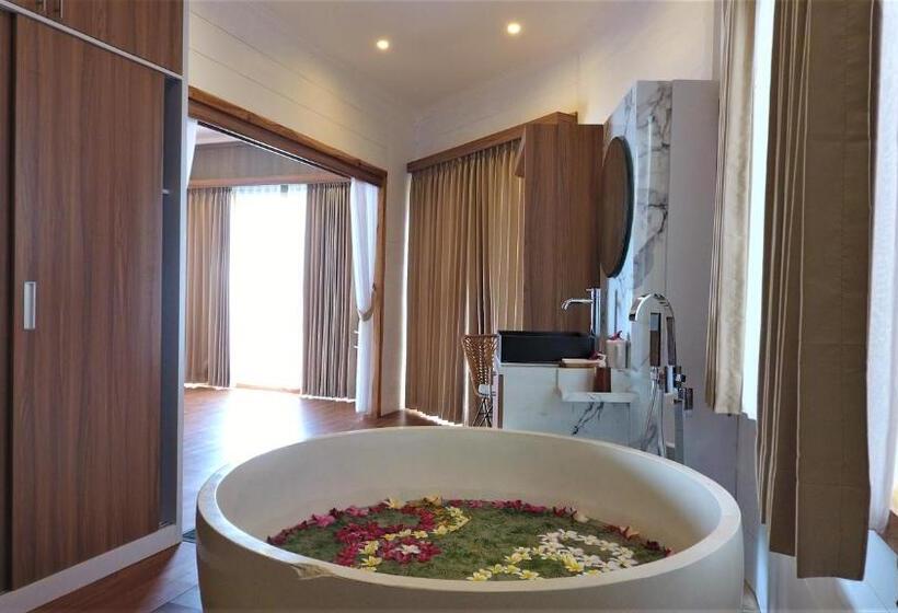 סוויטה אקזקיוטיב, Suite Ocean Blue