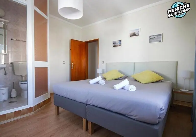 اتاق استاندارد, Beach Avenue Apartment