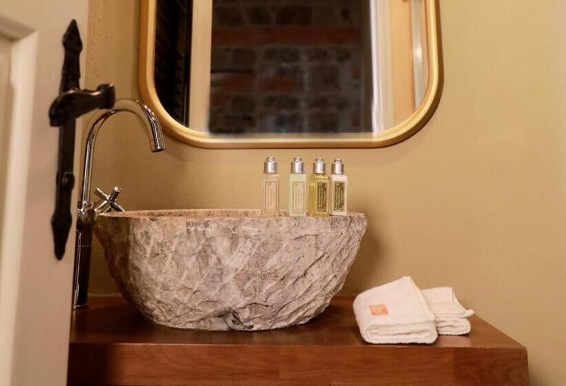 غرفة قياسية سرير كينج, Perlacia Hotel Adatepe