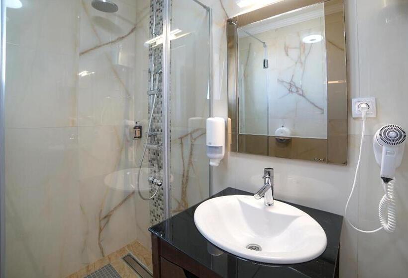 آپارتمان لوکس 1 خوابه, Adonis Apartman 305