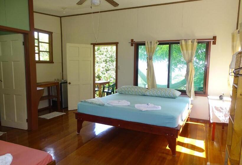 بانگلوی لوکس, Casa Jade