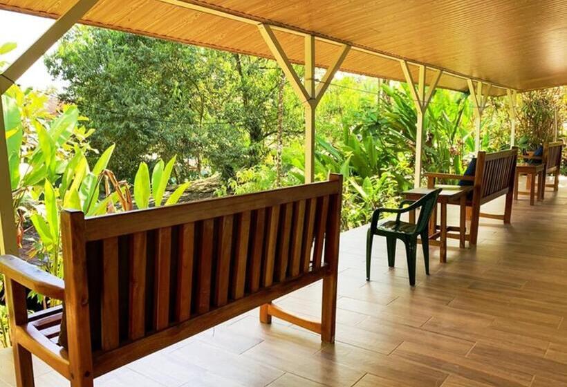 اتاق استاندارد با بالکن, Casa Jade