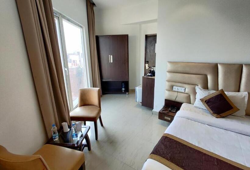 Deluxe Rum, Jr Group Of Hotels 500 Meter From Golden Temple