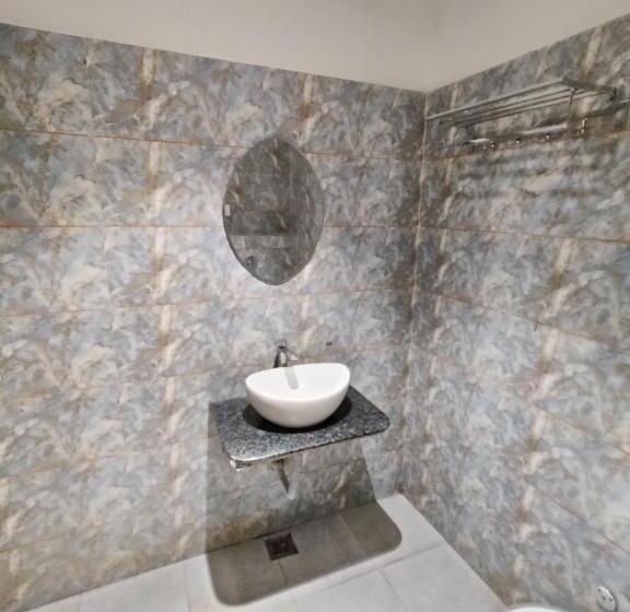 Familjerum, Jr Group Of Hotels 500 Meter From Golden Temple