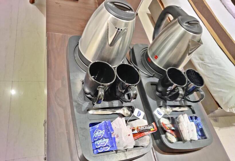 Familjerum, Jr Group Of Hotels 500 Meter From Golden Temple