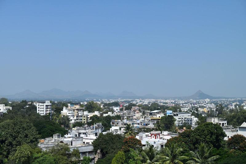 חדר סטנדרט נוף לעיר, Courtyard By Marriott Nashik