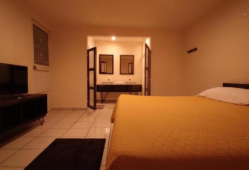 غرفة قياسية سرير كينج, Maeva