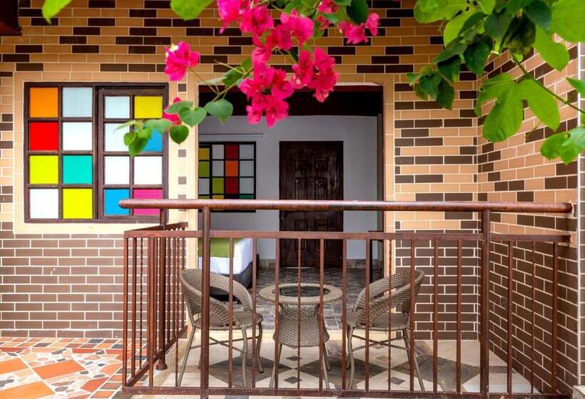 带大床的标准间, Nq Hotel Orinoquia