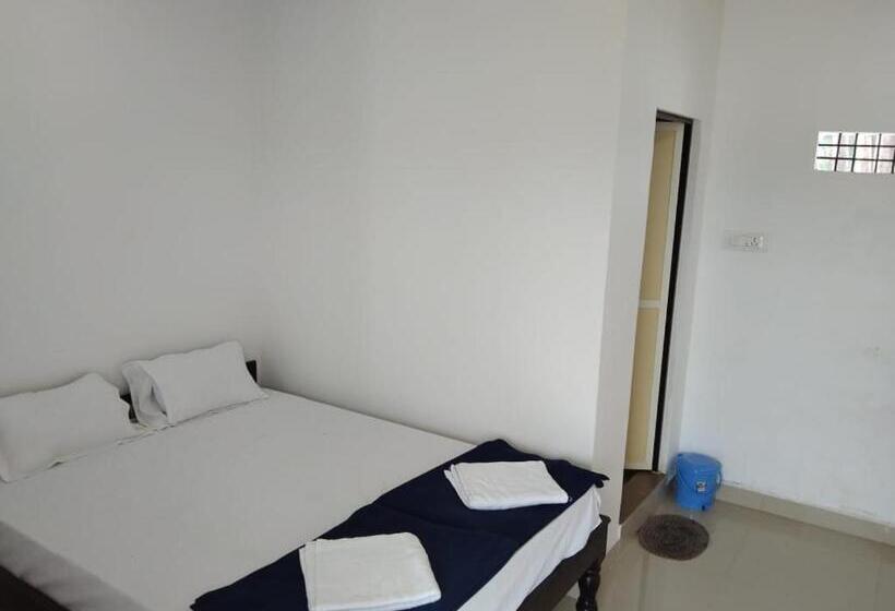 غرفة سوبيريور, Megha Resort , Hampi