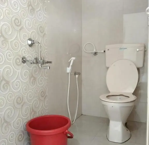 スーペリアールーム, Megha Resort , Hampi