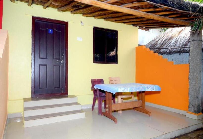 غرفة ديلوكس, Megha Resort , Hampi