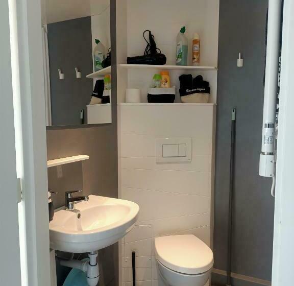 סטודיו סטנדרטי נוף לגינה, Studio De Jardin Le Temps D Une Pause Jusqu à 4 Personnes En Face Du Beaujolais   Climatisation Et B