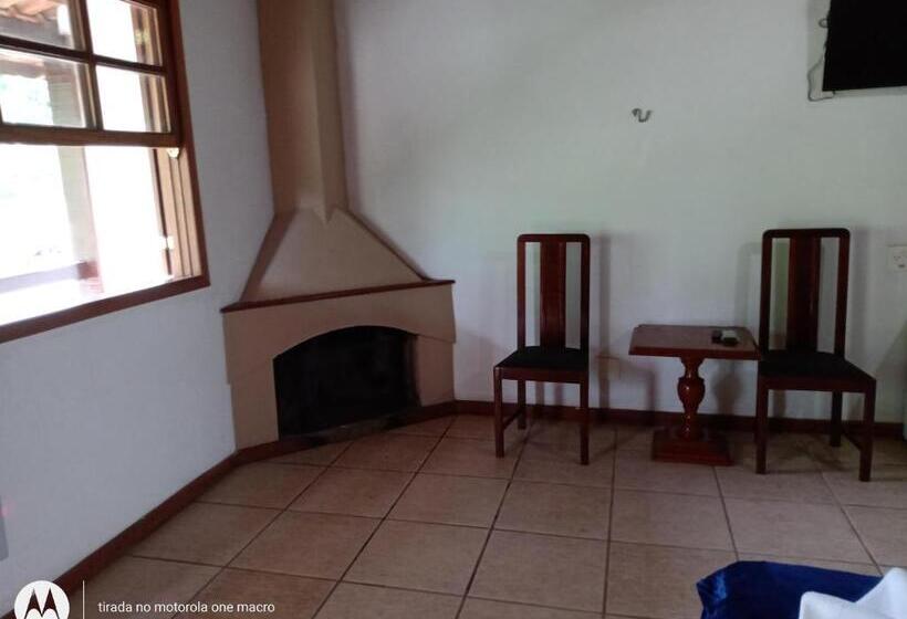 Номер Стандарт с Гидромассажем, Pousada Nova Conquista