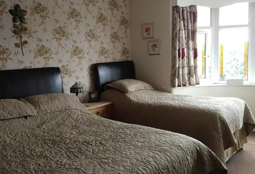 ファミリールーム, Hollingworth Lake Guest House Room Only Accommodation