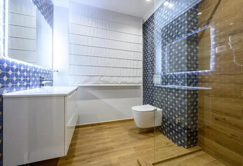 テラス付き１ベッドルームアパートメント, Dozsa Residence