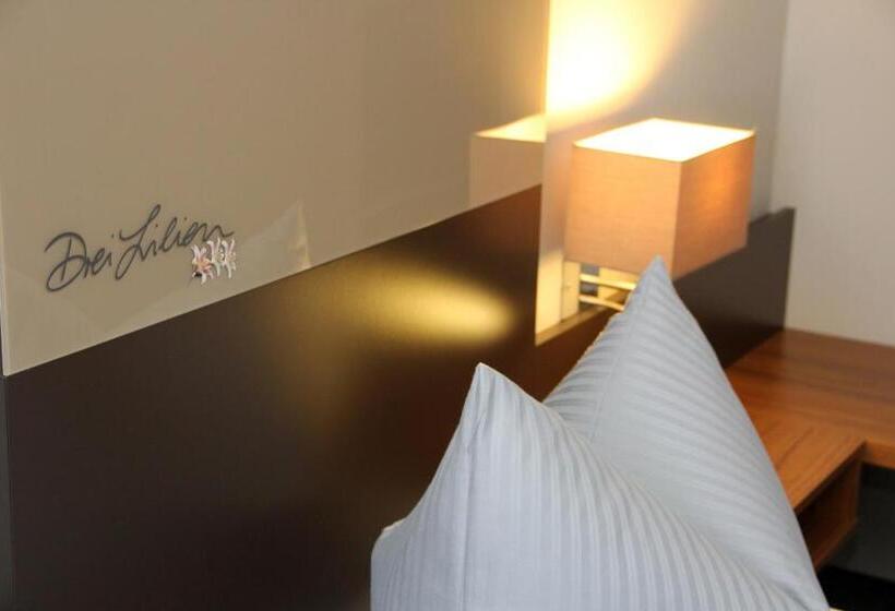 スタンダードシングルルーム, Drei Lilien