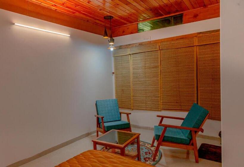 스탠다드 룸 킹사이즈 침대, Munaals Nest