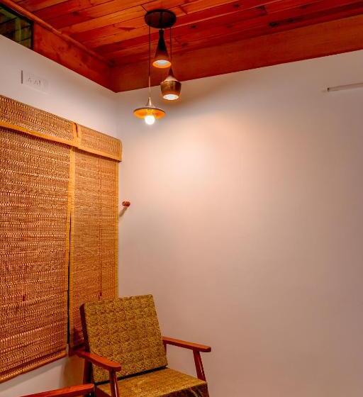 스탠다드 룸 킹사이즈 침대, Munaals Nest