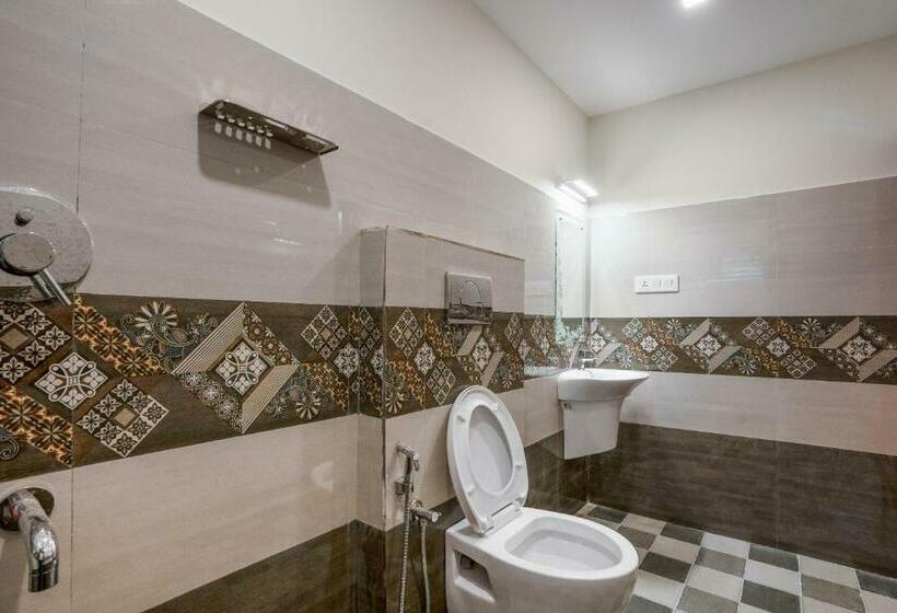 标准间, Fathima Palace