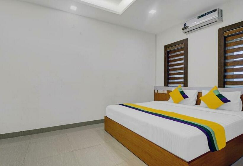 标准间, Fathima Palace